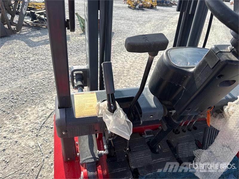Plus Power VTDD 25 2500 kg Forklift (Unused) Iné