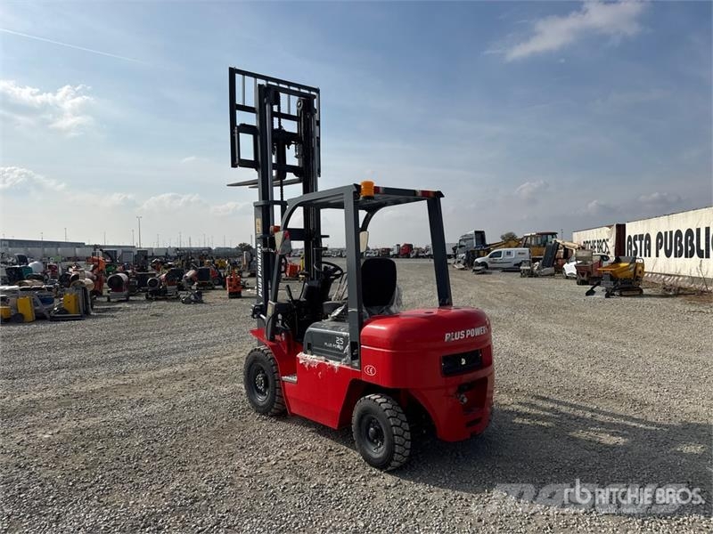 Plus Power VTDD 25 2500 kg Forklift (Unused) Iné