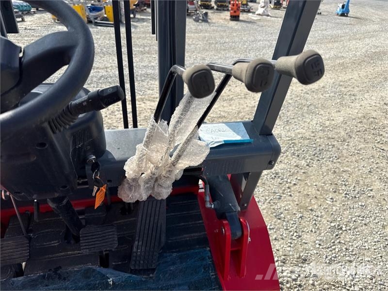 Plus Power VTDD 25 2500 kg Forklift (Unused) Iné