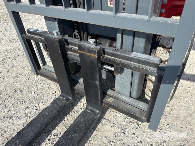 Plus Power VTDD 25 2500 kg Forklift (Unused) Iné