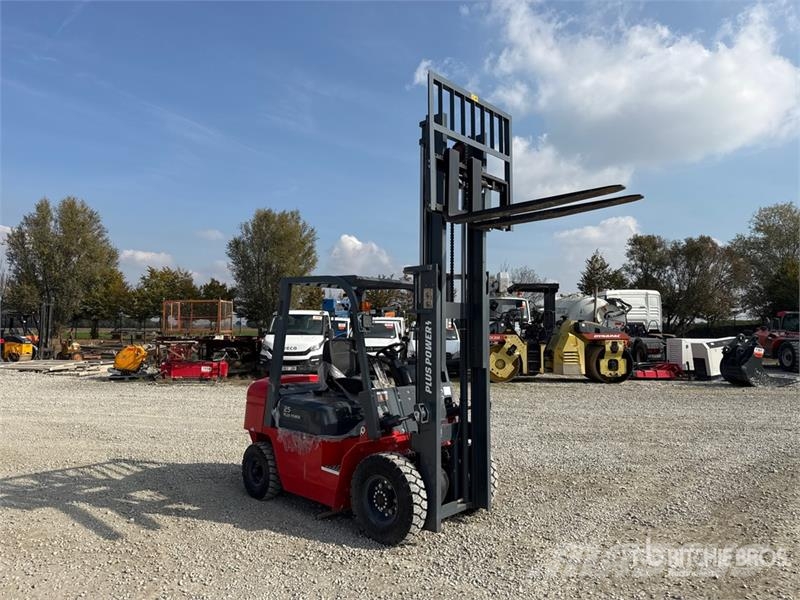 Plus Power VTDD 25 2500 kg Forklift (Unused) Iné