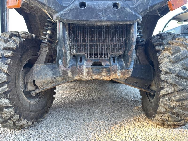 Polaris Sportman 800 Quad 6x6 (Inoperable) PKWs