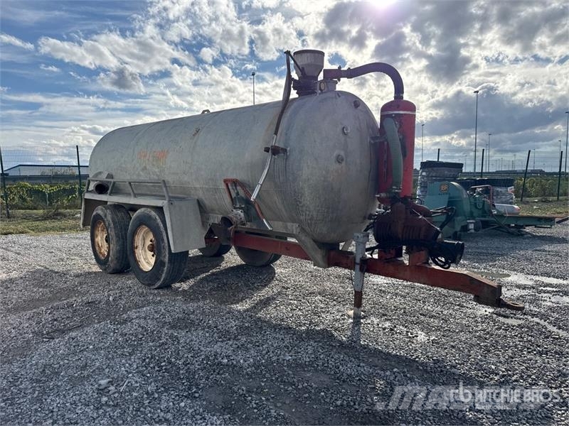  Polledri Manure Spreader معدات توزيع السماد العضوي