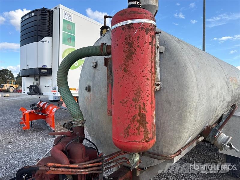  Polledri Manure Spreader معدات توزيع السماد العضوي