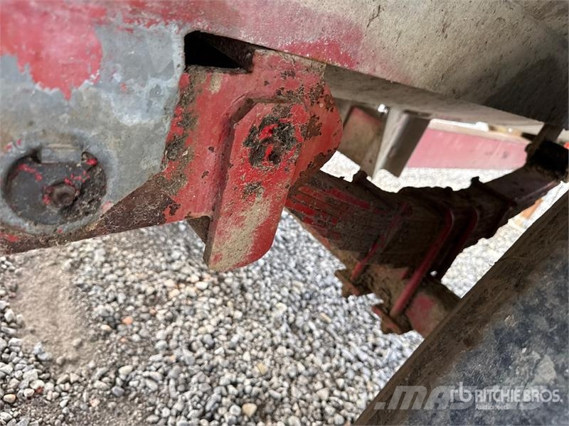  Polledri Manure Spreader معدات توزيع السماد العضوي