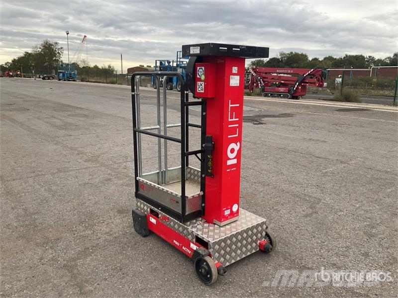 Pop Up IQ Lift Pro 7 Vertical Mast Lift Personløftere