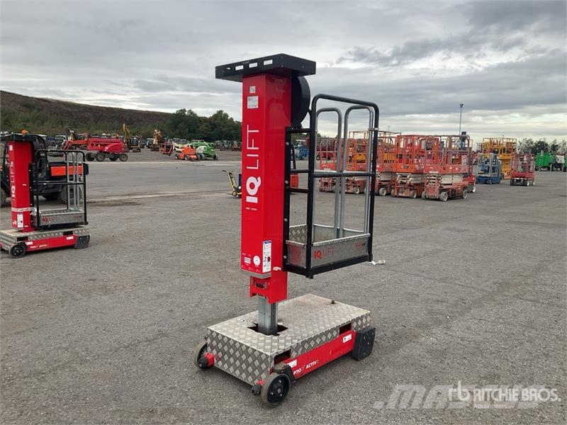 Pop Up IQ Lift Pro 7 Vertical Mast Lift Personløftere
