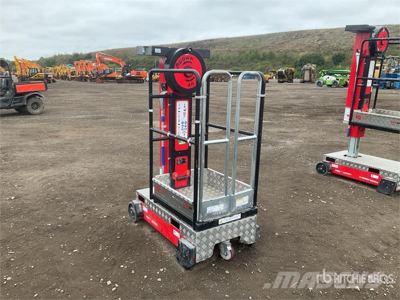 Pop Up IQ Lift Pro 7 Vertical Mast Lift Jarbolne penjajuće platforme