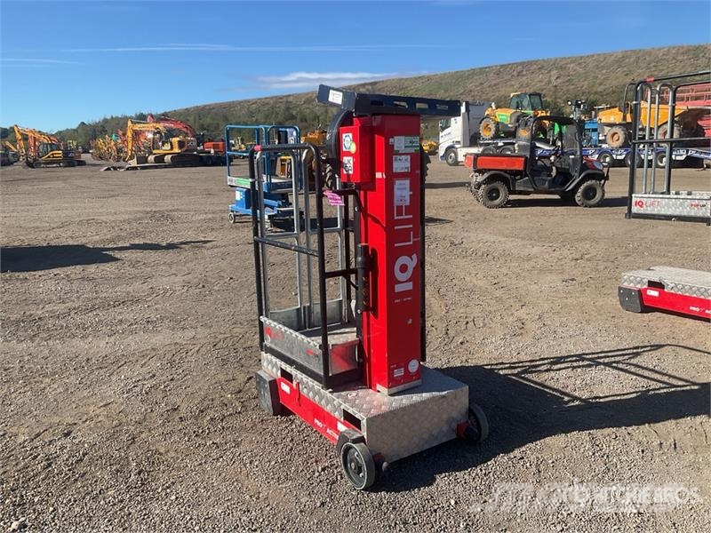 Pop Up IQ Lift Pro 7 Vertical Mast Lift Jarbolne penjajuće platforme
