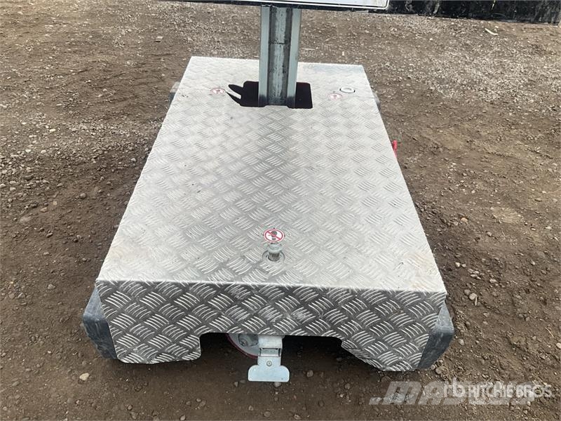 Pop Up IQ Lift Pro 7 Vertical Mast Lift Jarbolne penjajuće platforme