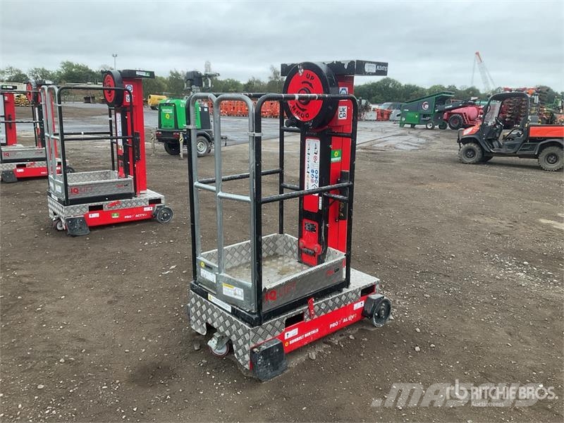 Pop Up IQ Lift Pro 7 Vertical Mast Lift رافعات السارية الرأسية