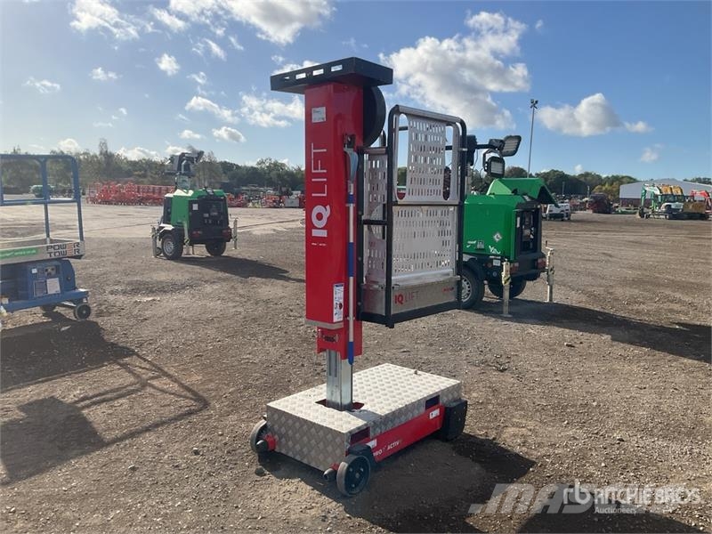 Pop Up IQ Lift Pro 7 Vertical Mast Lift Used Personnel lifts and access elevators