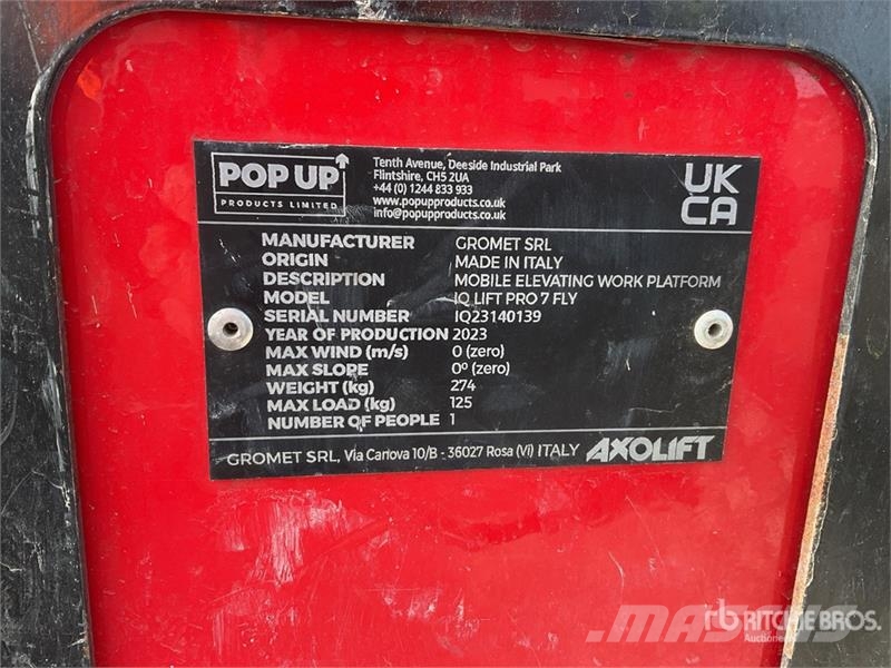 Pop Up IQ Lift Pro 7 Vertical Mast Lift رافعات السارية الرأسية