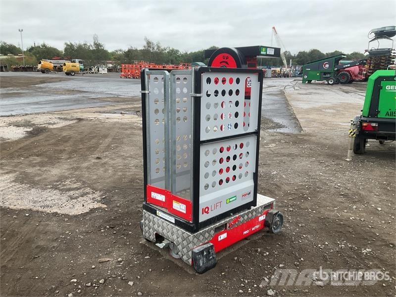Pop Up IQ Lift Pro 7 Vertical Mast Lift Személyemelők
