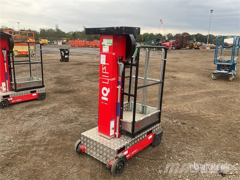 Pop Up IQ Lift Pro 7 Vertical Mast Lift Személyemelők