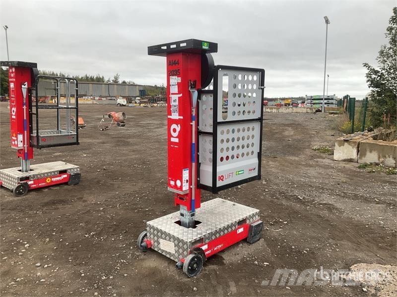 Pop Up IQ Lift Pro 7 Vertical Mast Lift Személyemelők