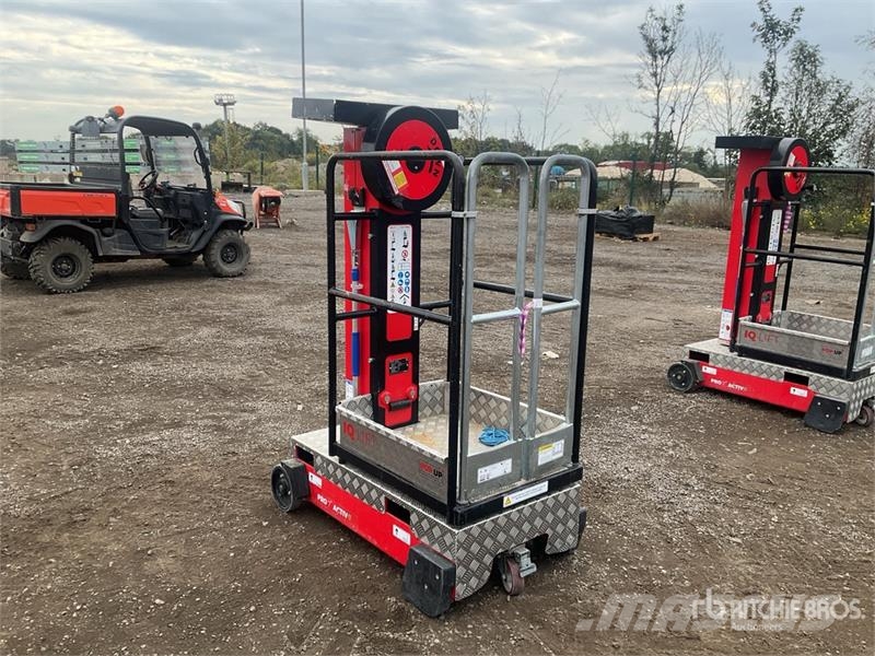 Pop Up IQ Lift Pro 7 Vertical Mast Lift Vertikālie pacēlāji
