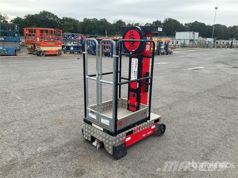 Pop Up IQ Lift Pro 7 Vertical Mast Lift Personløftere