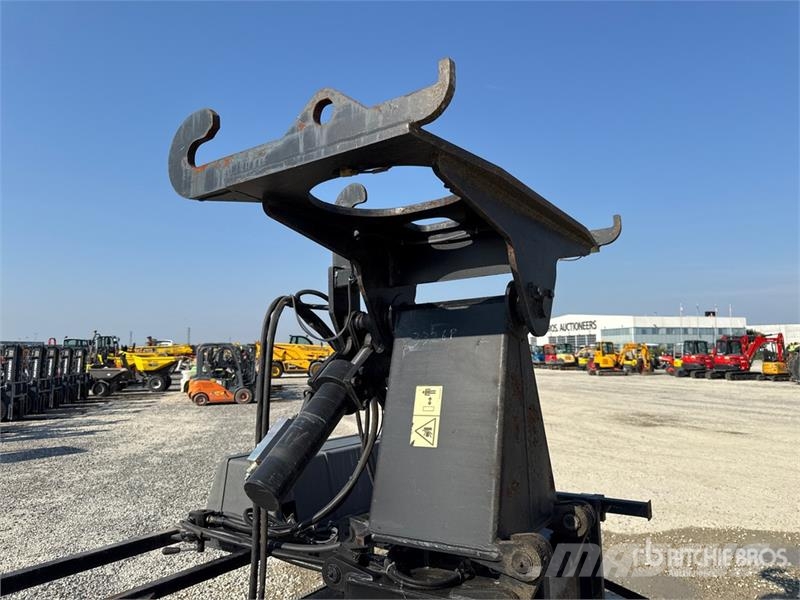  Porello SM 2.3 Telehandler Personnel Basket - Fits Gradbeništvo - drugo