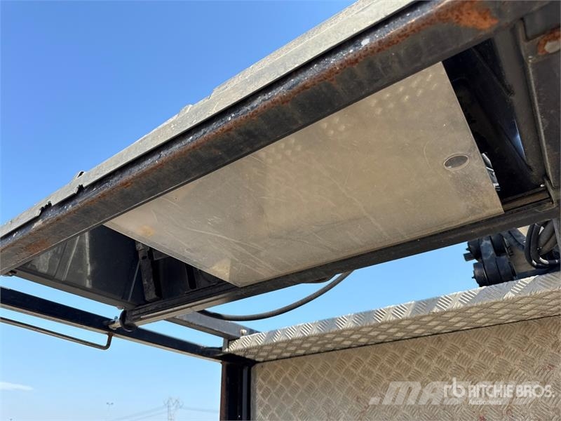  Porello SM 2.3 Telehandler Personnel Basket - Fits Gradbeništvo - drugo