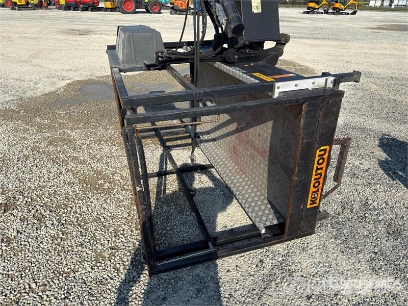  Porello SM 2.3 Telehandler Personnel Basket - Fits Gradbeništvo - drugo