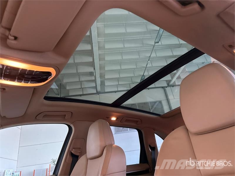 Porsche Cayenne SUV Automobili