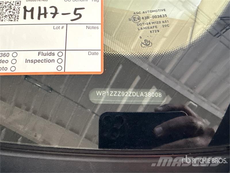 Porsche Cayenne SUV Automobili