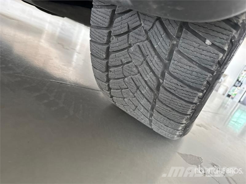 Porsche Cayenne SUV Automobili