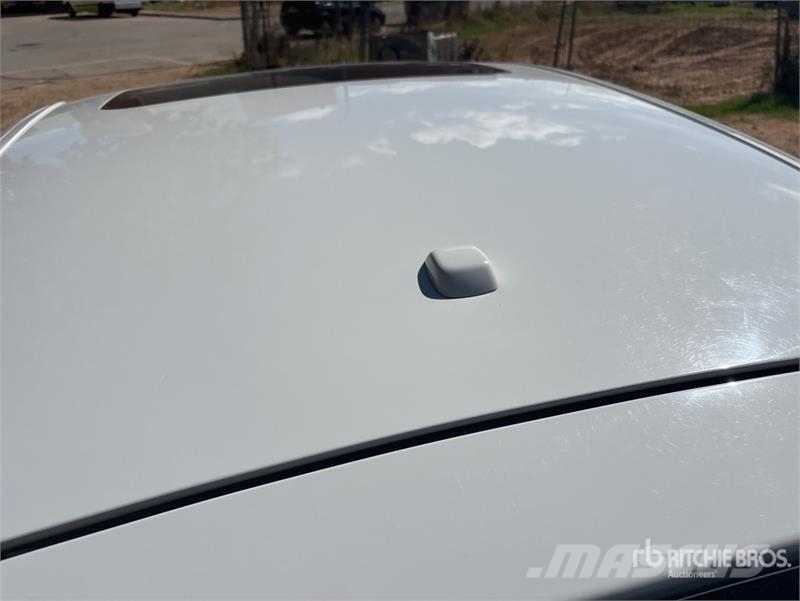Porsche Panamera Automobile Kistehergépjárművek