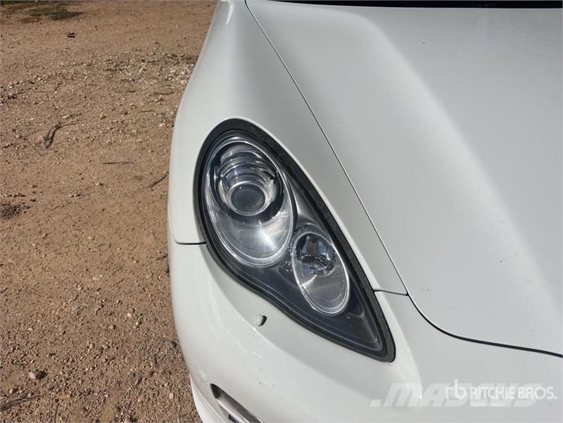 Porsche Panamera Automobile Kistehergépjárművek