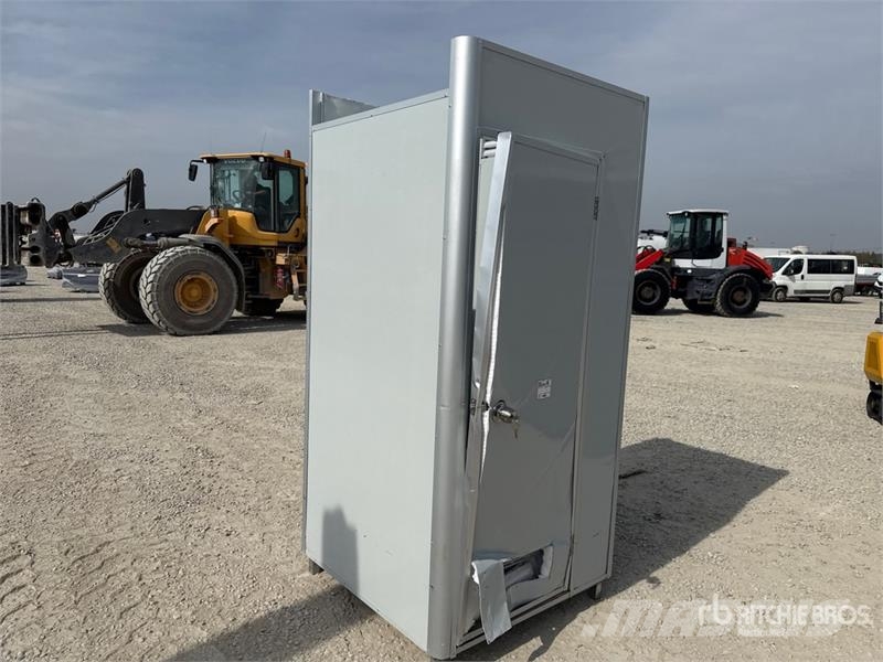  Portable Toilet مكونات أخرى