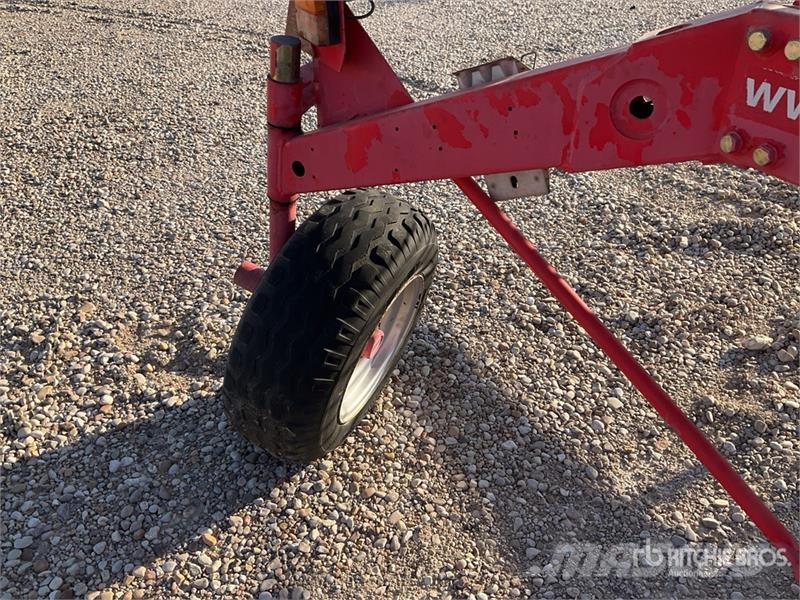 Pöttinger Eurotop 881A Rotary Rake Attachment Rakes and tedders