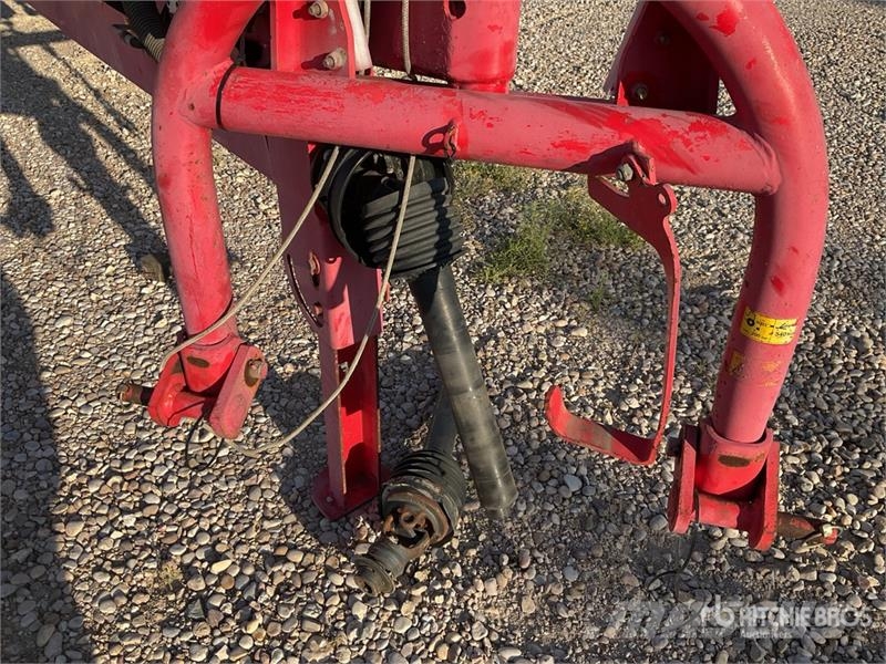 Pöttinger Eurotop 881A Rotary Rake Attachment Rakes and tedders