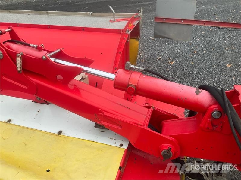 Pöttinger Novacat V10 ED Disc Mower Mäher