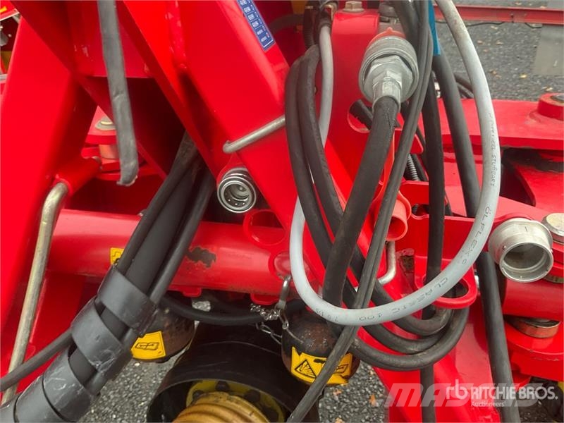 Pöttinger Novacat V10 ED Disc Mower Mäher