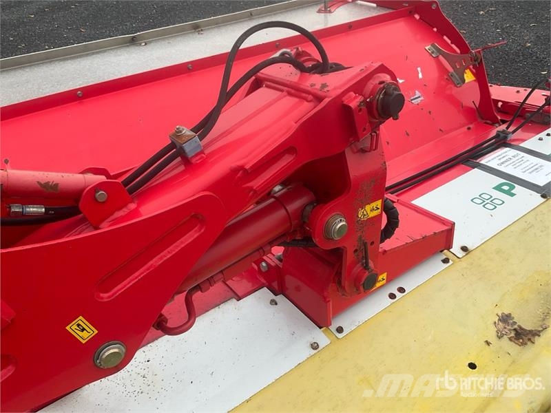 Pöttinger Novacat V10 ED Disc Mower Mäher