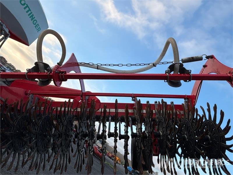 Pöttinger ROTOCARE V 6600 6600 mm 3-Point Rotary Hoe Muut maanmuokkauskoneet ja lisävarusteet