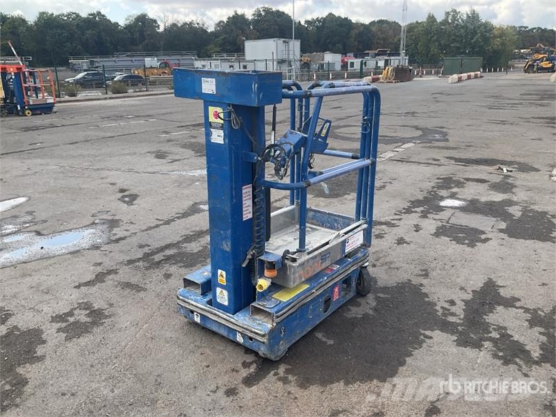 Power Tower Nano SP Vertical Mast Lift (Inoperable) 客货电梯
