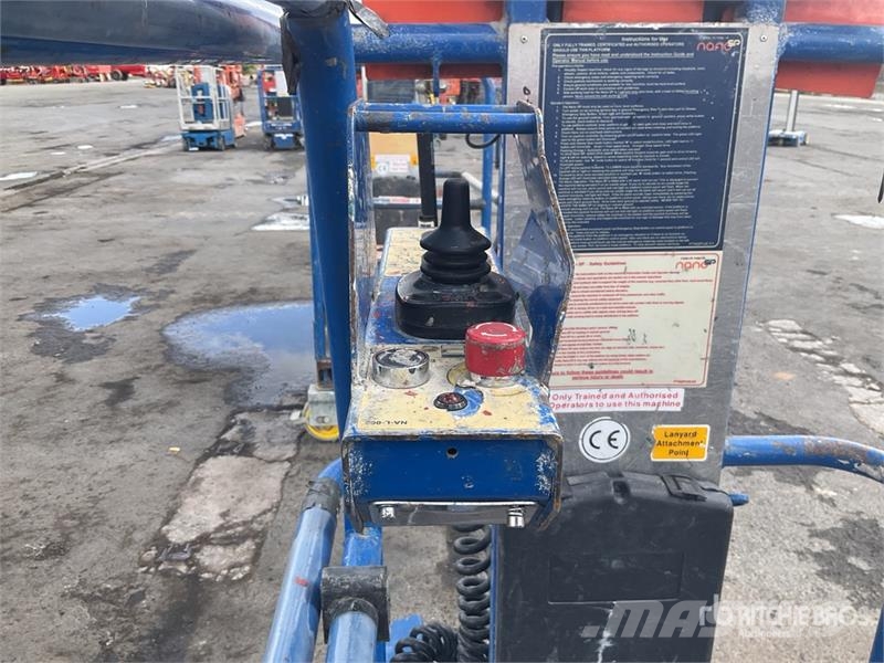 Power Tower Nano SP Vertical Mast Lift (Inoperable) 客货电梯