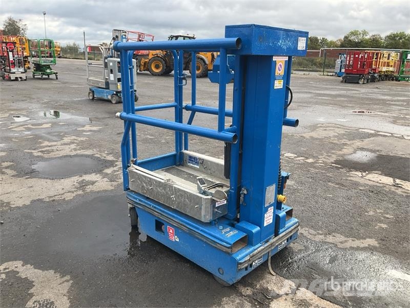 Power Tower Nano Vertical Mast Lift Vertical mast lifts