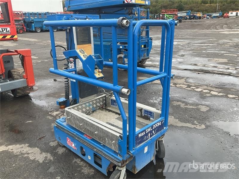 Power Tower Nano Vertical Mast Lift Vertical mast lifts