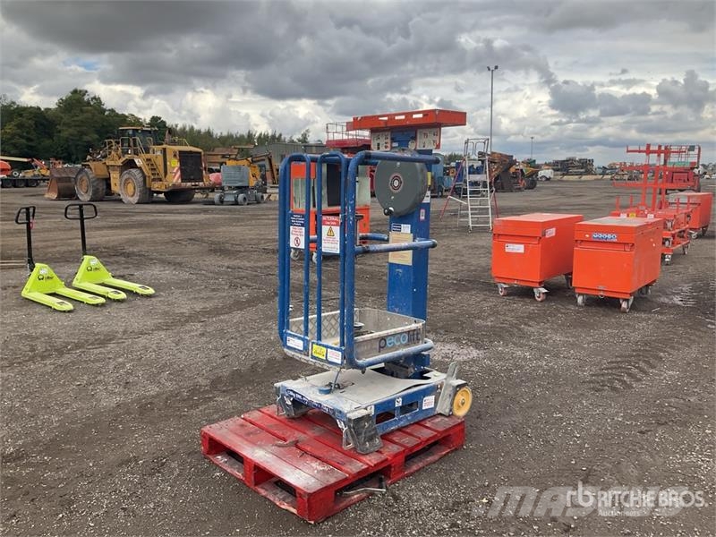 Power Tower Peco Lift Vertical Mast Lift 垂直升降工作台