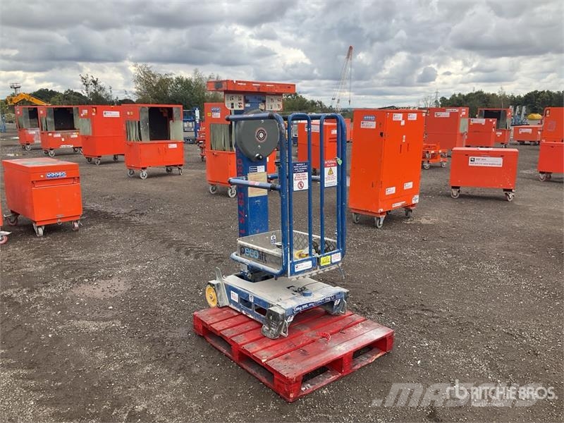 Power Tower Peco Lift Vertical Mast Lift 垂直升降工作台