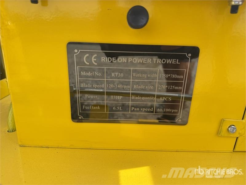 POWER-TROWEL RT30-HONDA Ride on Power Trowel (Unus Trowels