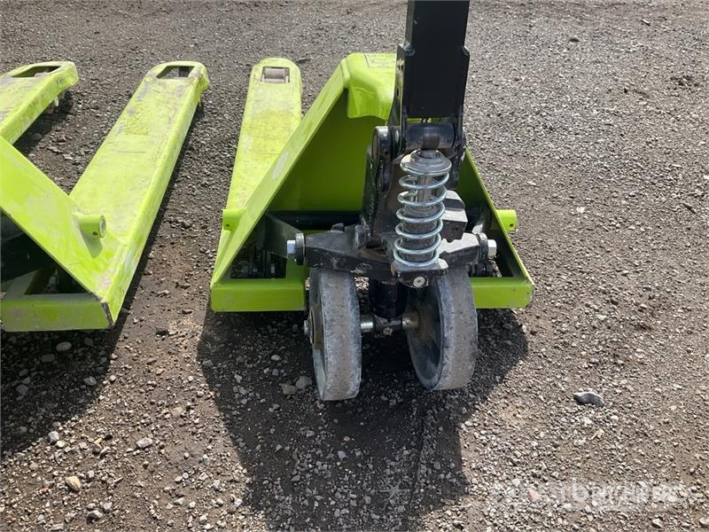 Pramac of (2)  Pramac Lifter 2500 kg Pallet Jack Pumppukärryt