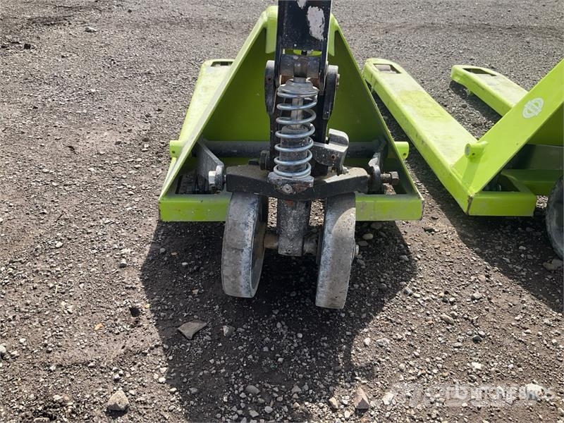 Pramac of (2)  Pramac Lifter 2500 kg Pallet Jack Pumppukärryt