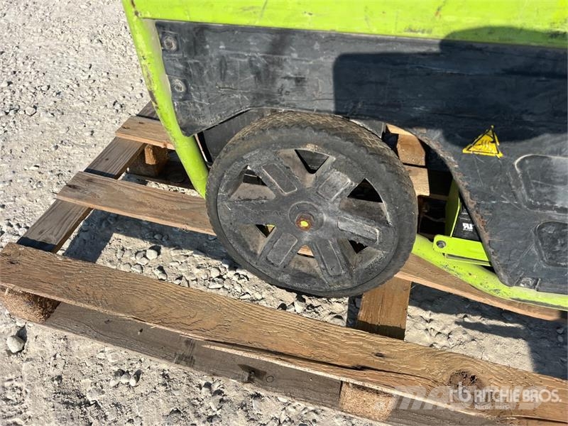 Pramac PX8000 Portable Generator Set (Inoperable) Diğer Jeneratörler