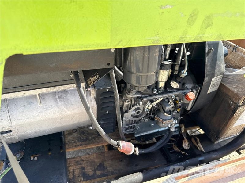 Pramac S9000 10 kVA Portable Generator Set (Inoperable) Ostali generatori