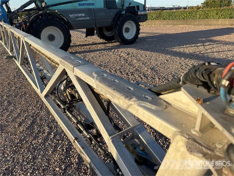 Preciculture Raptor 5240 Ec-tronic 36 m 4x4 High C Pulverizatoare autopropulsate