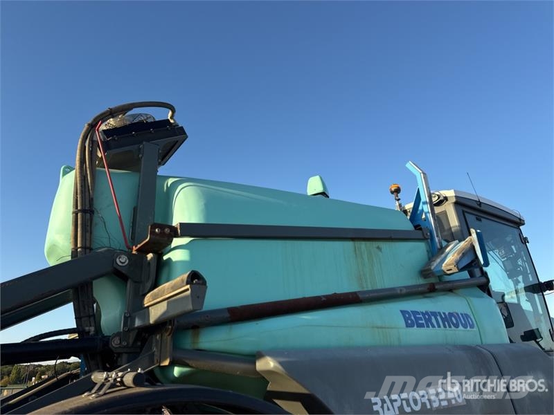 Preciculture Raptor 5240 Ec-tronic 36 m 4x4 High C Pulverizatoare autopropulsate